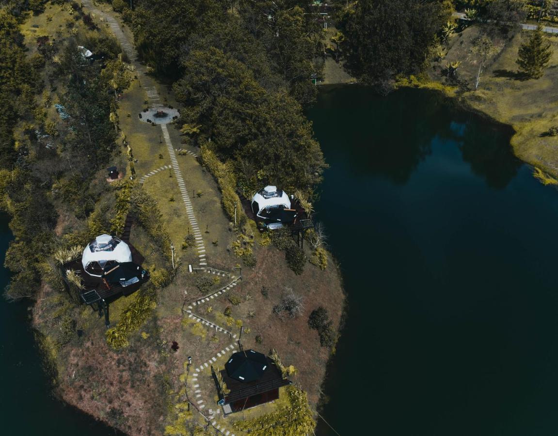 Domus Glamping Guatape Hotel Exterior photo