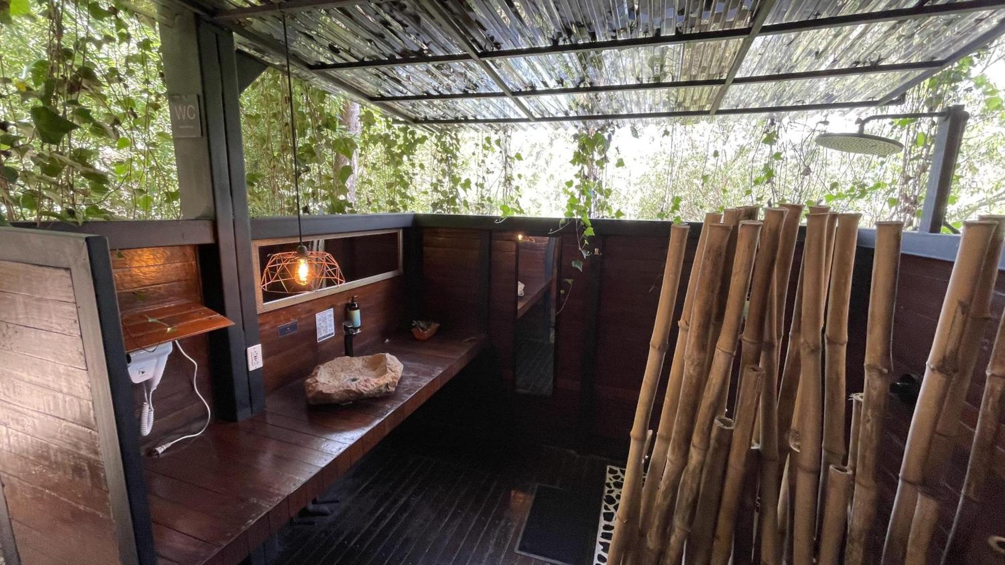 Domus Glamping Guatape Hotel Exterior photo